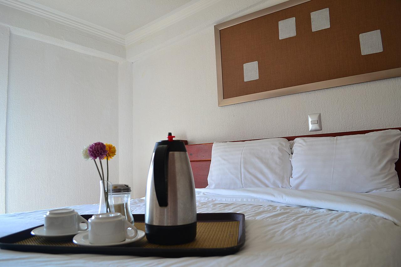 Hotel Campestre Inn León Kültér fotó